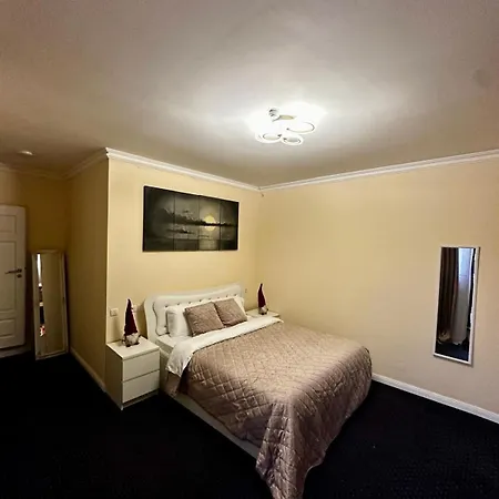 Δωμάτια σε οικογενειακή κατοικία Udroiu *